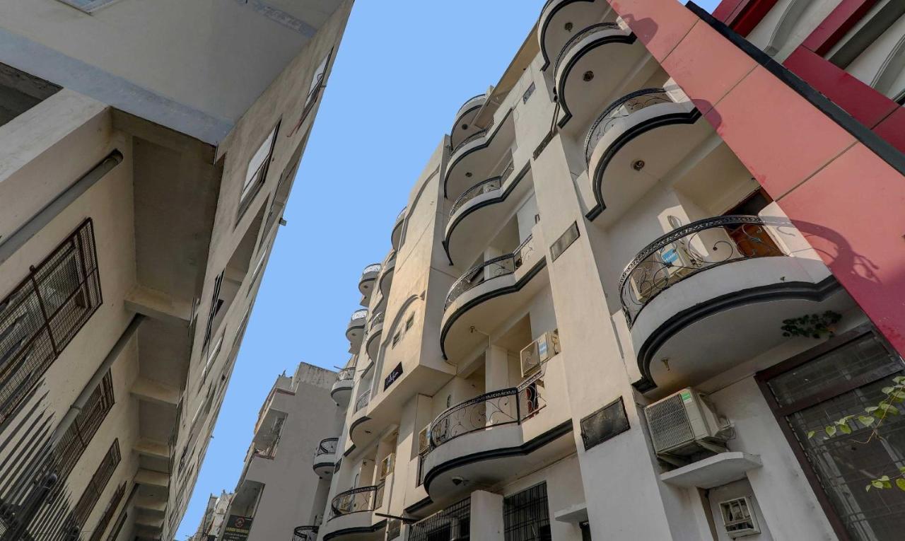 فندق Collection O Premier Near Hazratganj لاكناو المظهر الخارجي الصورة