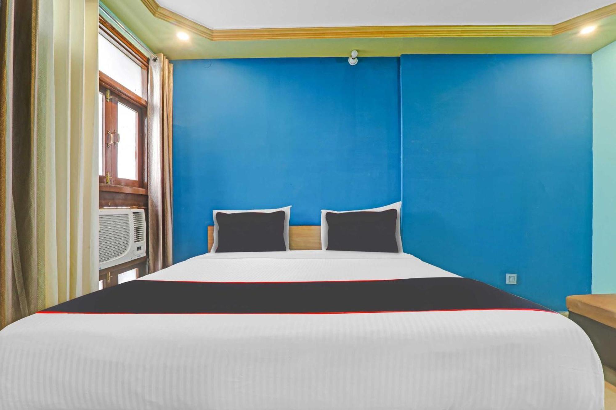 فندق Collection O Premier Near Hazratganj لاكناو المظهر الخارجي الصورة