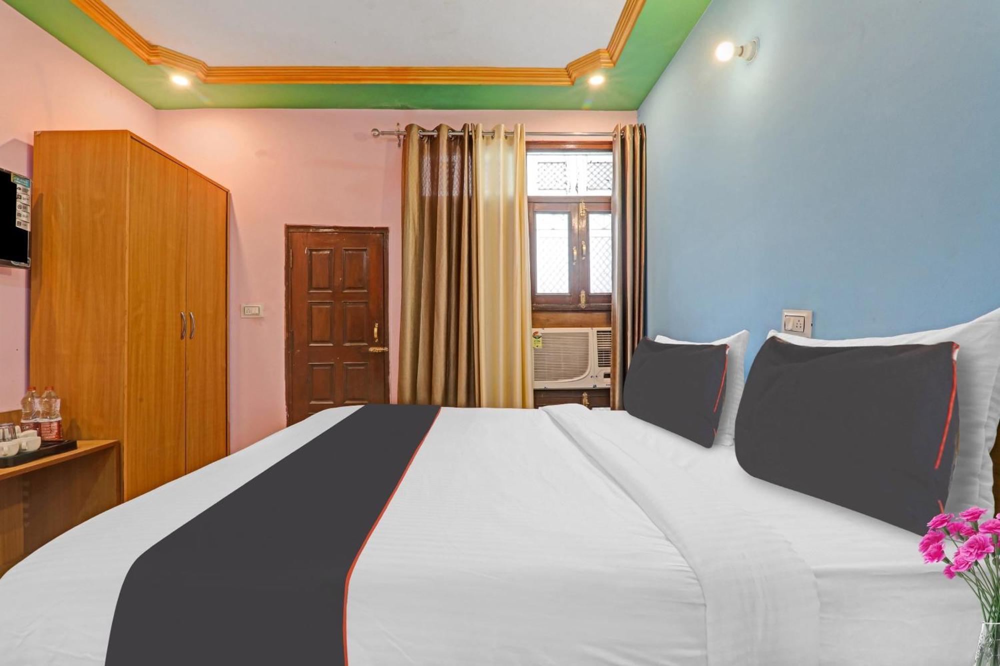 فندق Collection O Premier Near Hazratganj لاكناو المظهر الخارجي الصورة